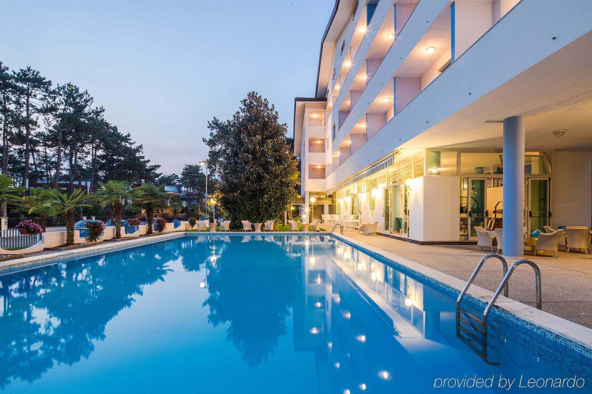 Hotel Olympia Линьяно-Саббьядоро Экстерьер фото